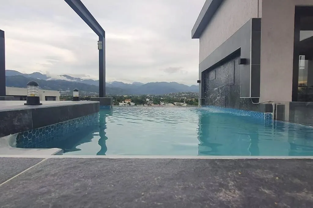 Paradise Haven At Genesis Kingston
