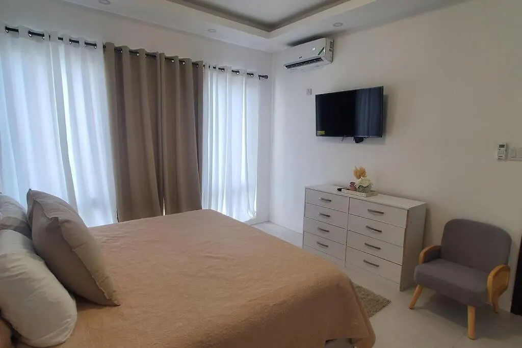 Apartment Paradise Haven At Genesis Kingston