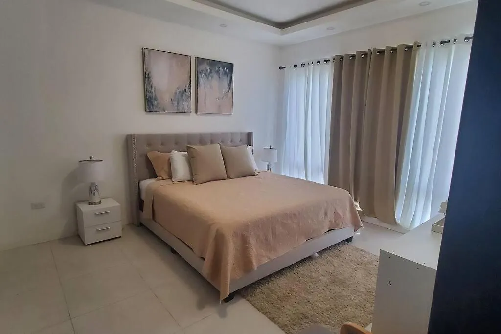 Apartment Paradise Haven At Genesis Kingston Jamaica