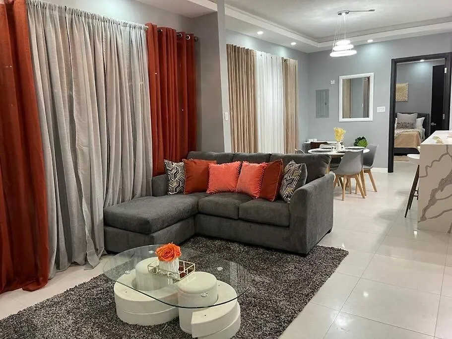 Appartamento Paradise Haven At Genesis Kingston